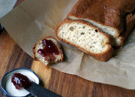 Cashew bread, sliced, with preserves Cashew bread, sliced, with preserves