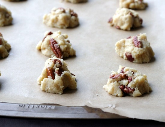 Pecan sandies raw closeup