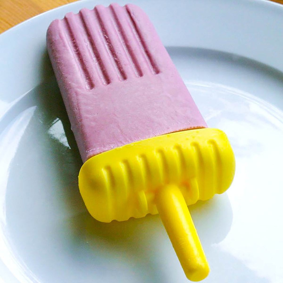 berry creme pop on plate