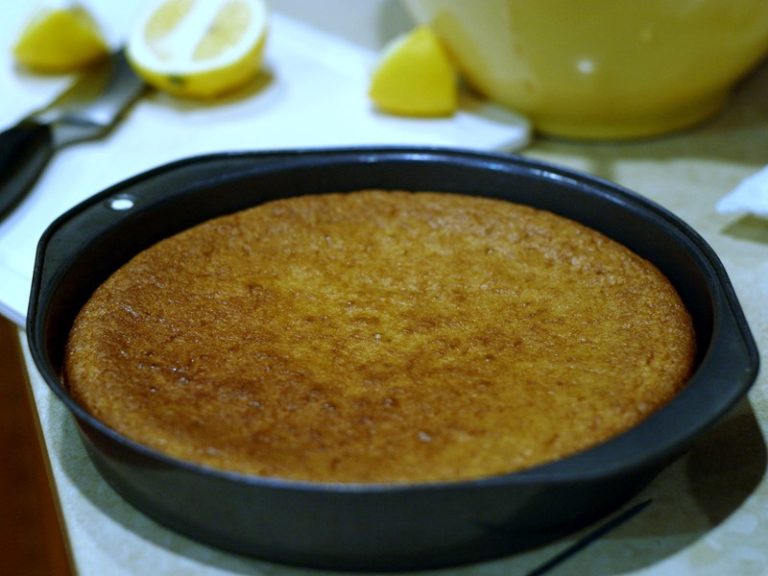Yellow Cake {almond flour} Comfy Belly
