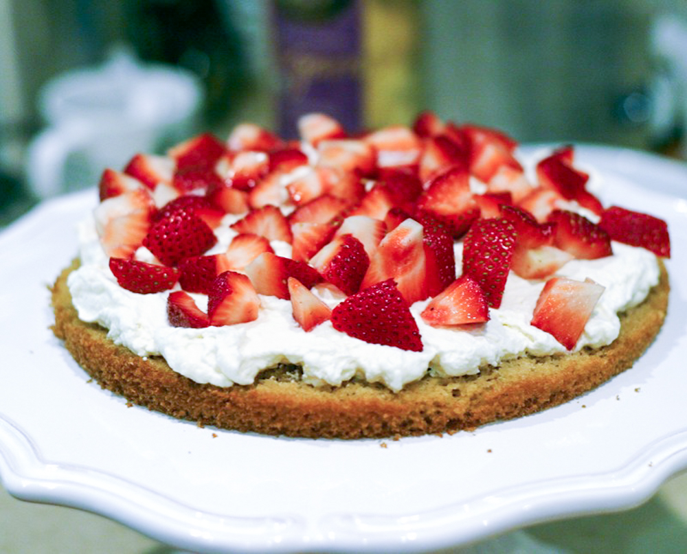 Strawberry Shortcake with coconut sugar (1 of 3)