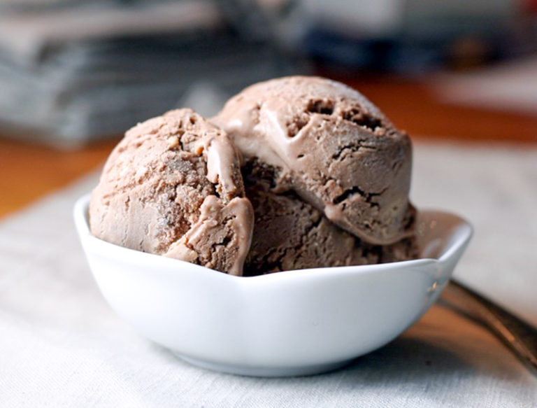 Chocolate Peanut Butter Ice Cream - Comfy Belly