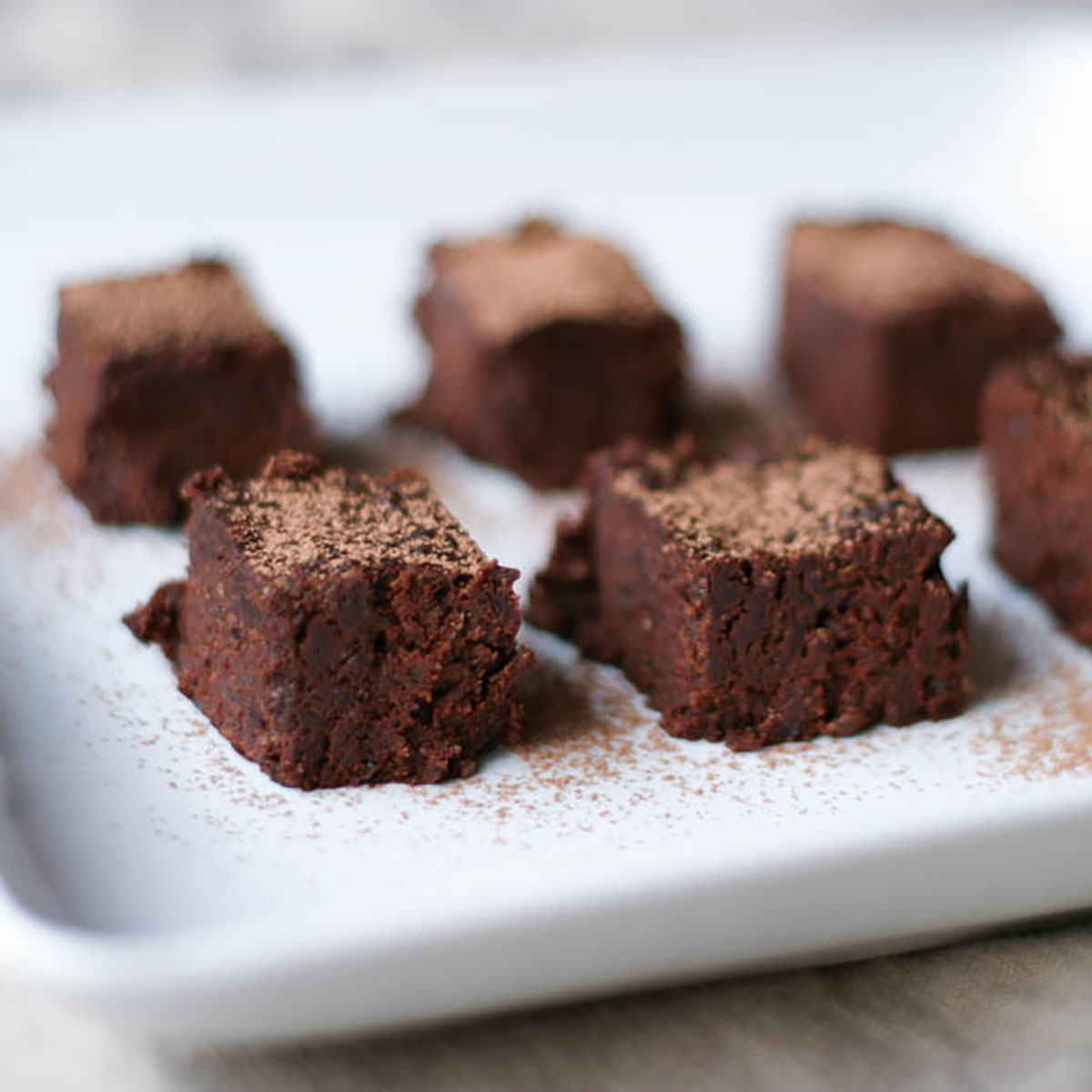 Raw Brownie Bites