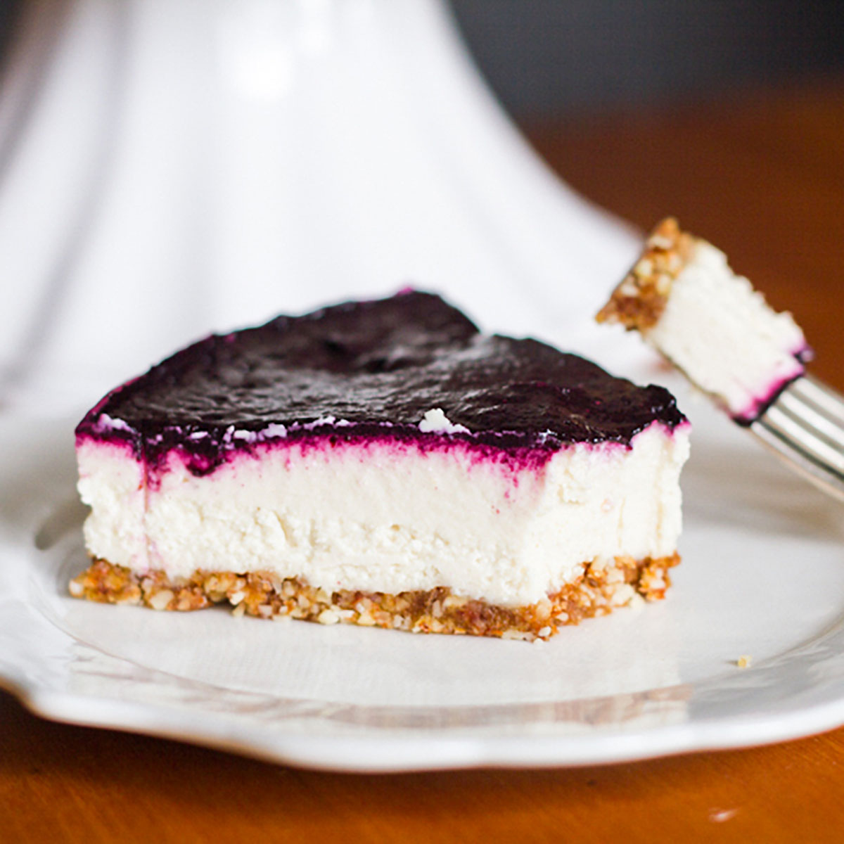 Raw Blackberry Cheesecake