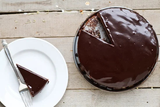 Raw Chocolate Cheesecake overhead with slice