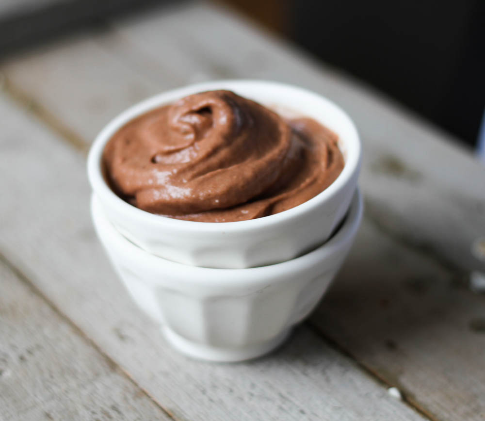 Banana Cocoa Ice Cream {no churn} Comfy Belly
