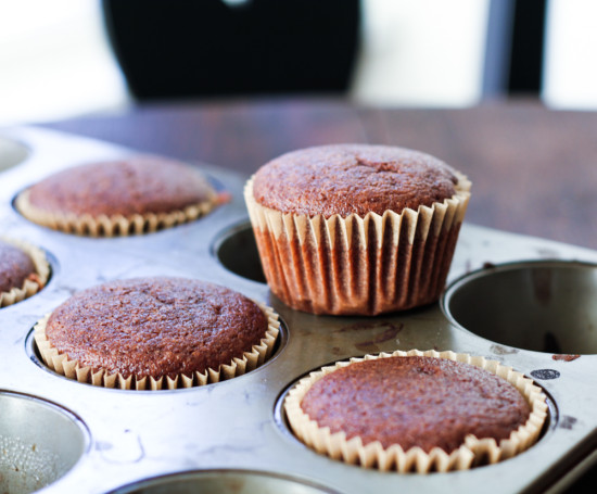 Chocolate Cupcakes {almond flour} - Comfy Belly