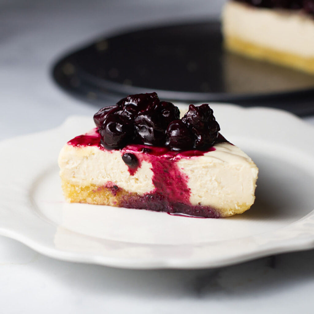 No Bake Cheesecake & Berry Compote