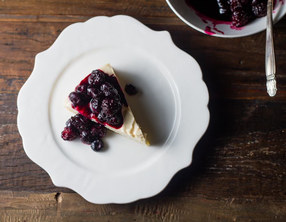 No Bake Cheesecake & Berry Compote 
