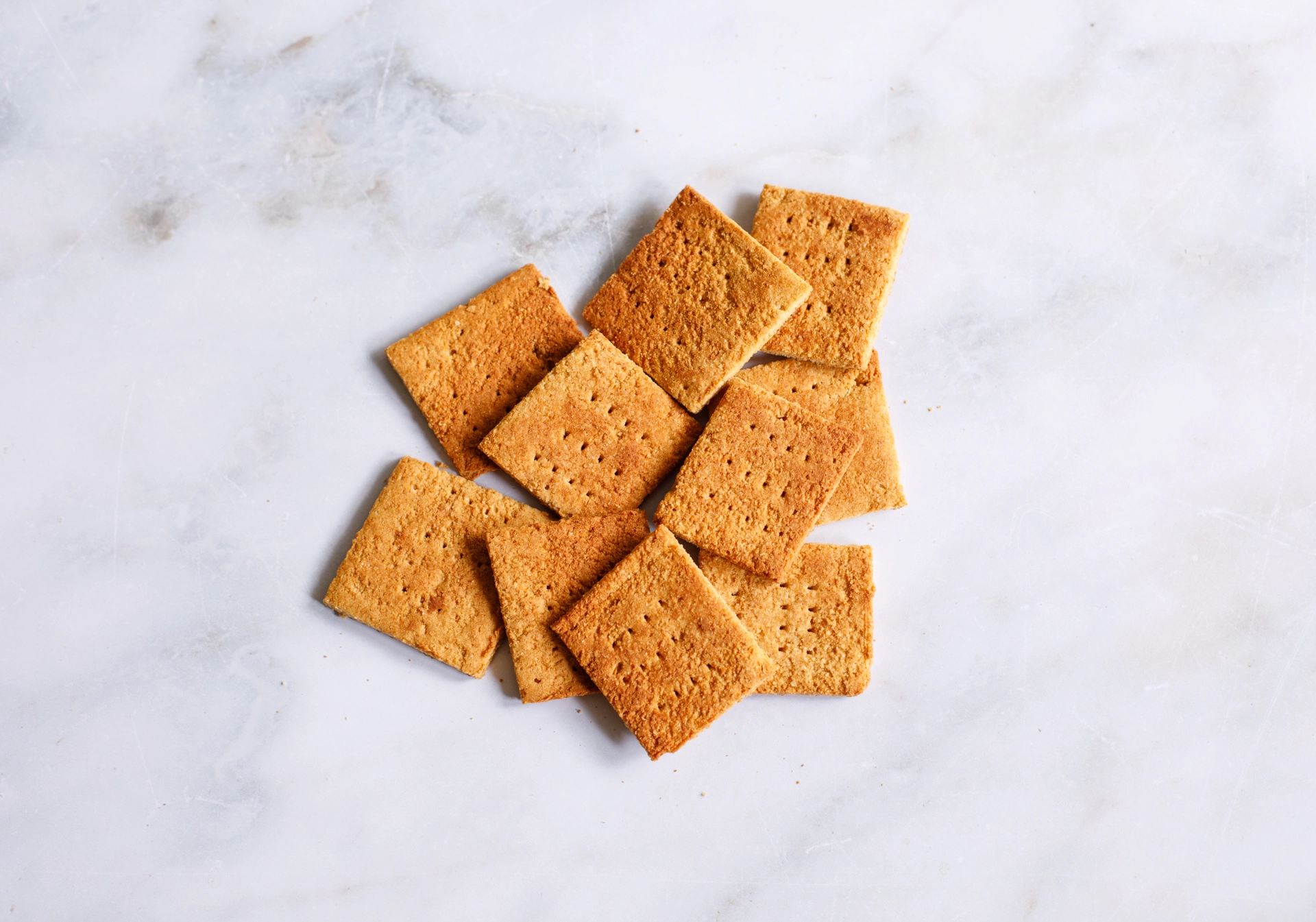 Graham Crackers made with coconut flour image