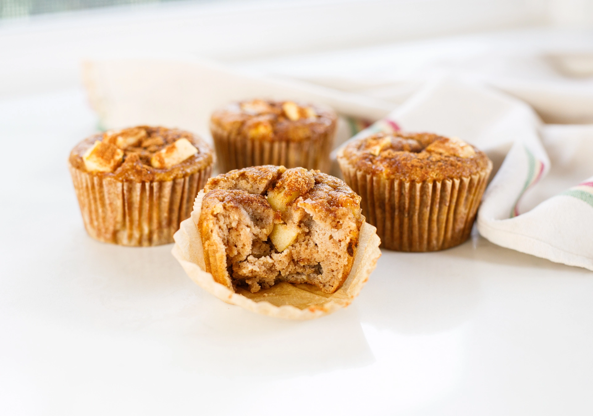 Apple Cinnamon Muffins {coconut flour}