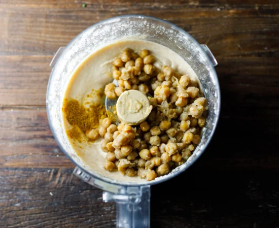 Hummus, chickpeas, cumin process