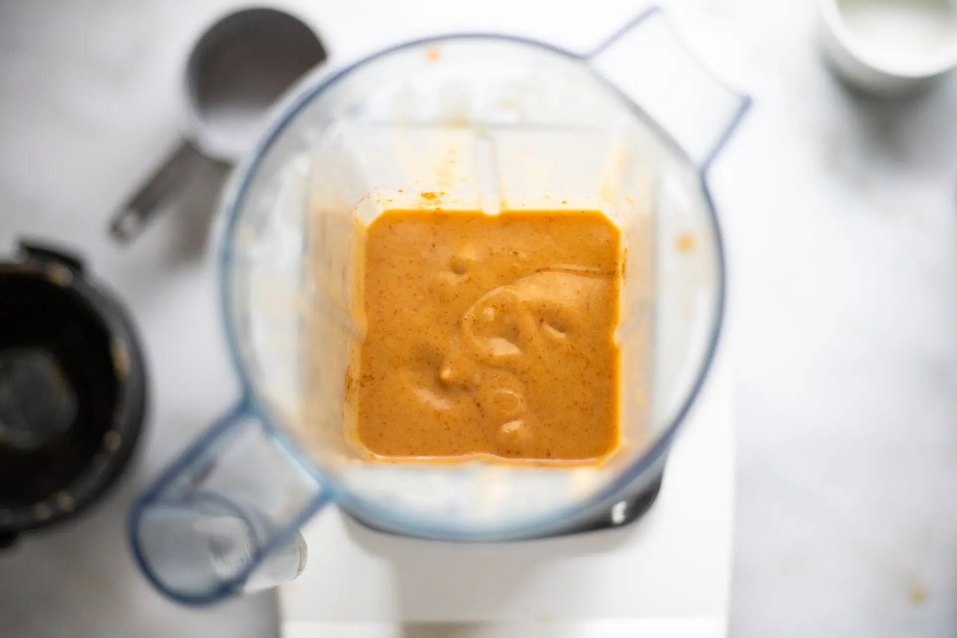 Caramel sauce in blender