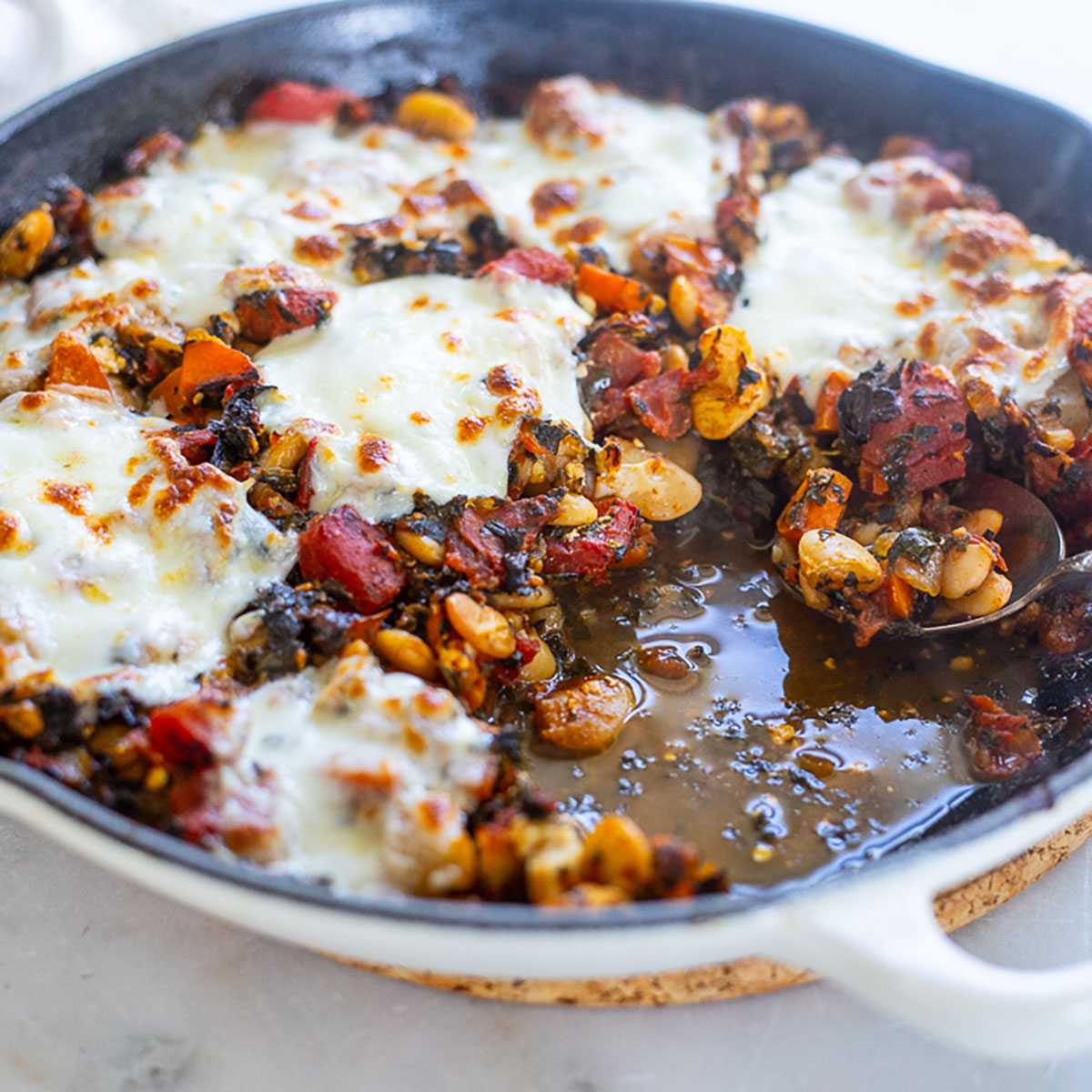 Pizza Beans in shallow dutch oven